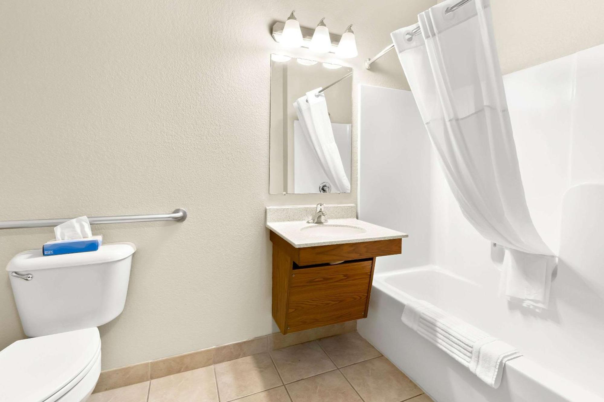 Suburban Studios Morgantown Ngoại thất bức ảnh