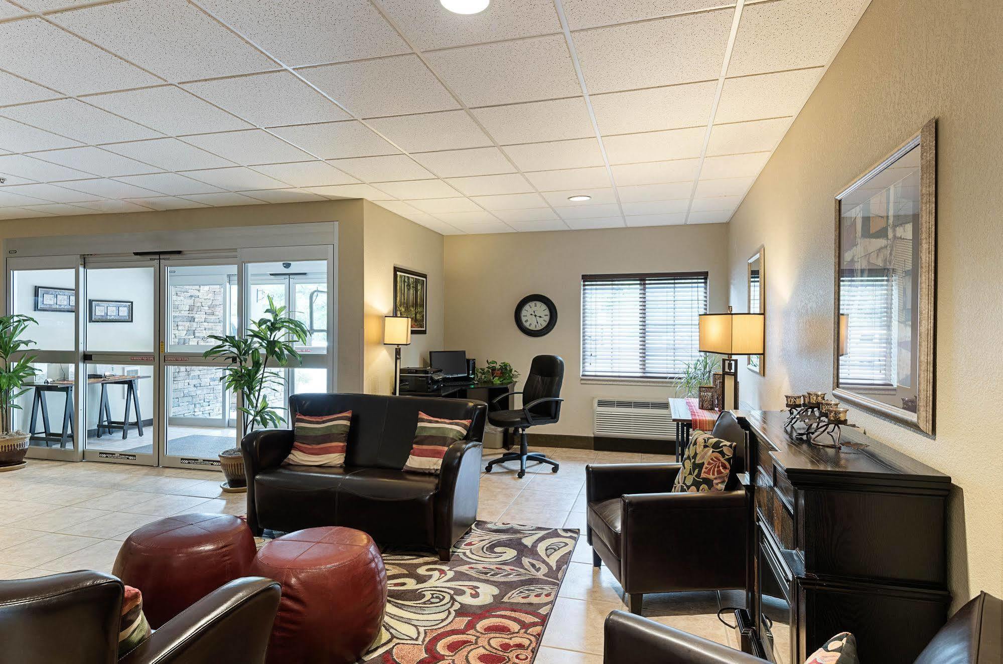 Suburban Studios Morgantown Ngoại thất bức ảnh